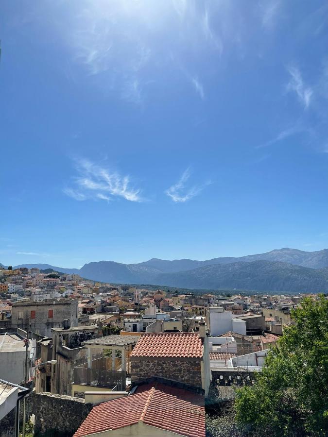 Appartement Casa Vacanze Sa Piazza à Dorgali Extérieur photo